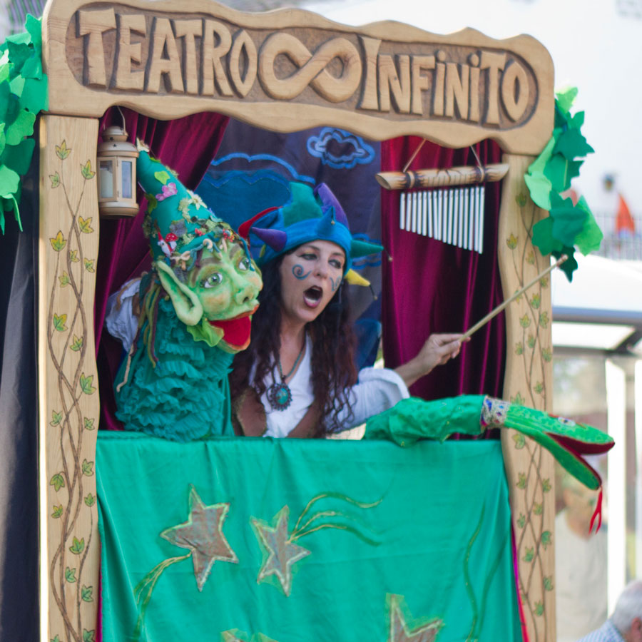 los demonios tentadores - teatro infinito - teatro itinerante